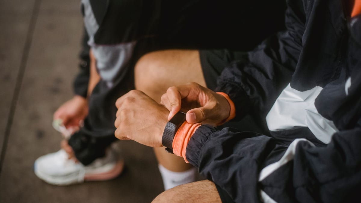 Garmin Fenix 8 Solar Sapphire Review: After Weeks of Testing